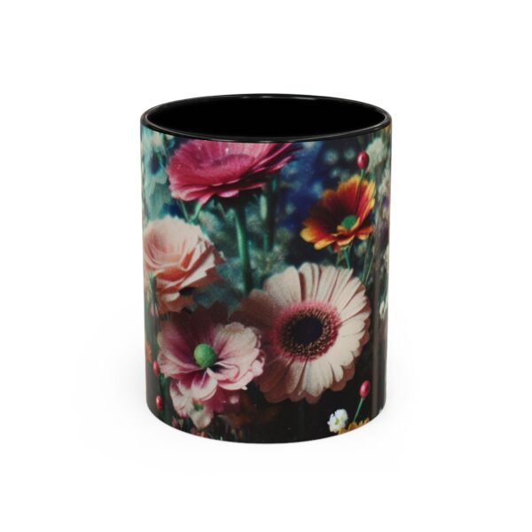 3448373121830359362_2048.jpeg Taza de café con detalles florales: diseño natural vibrante para amantes de la jardinería